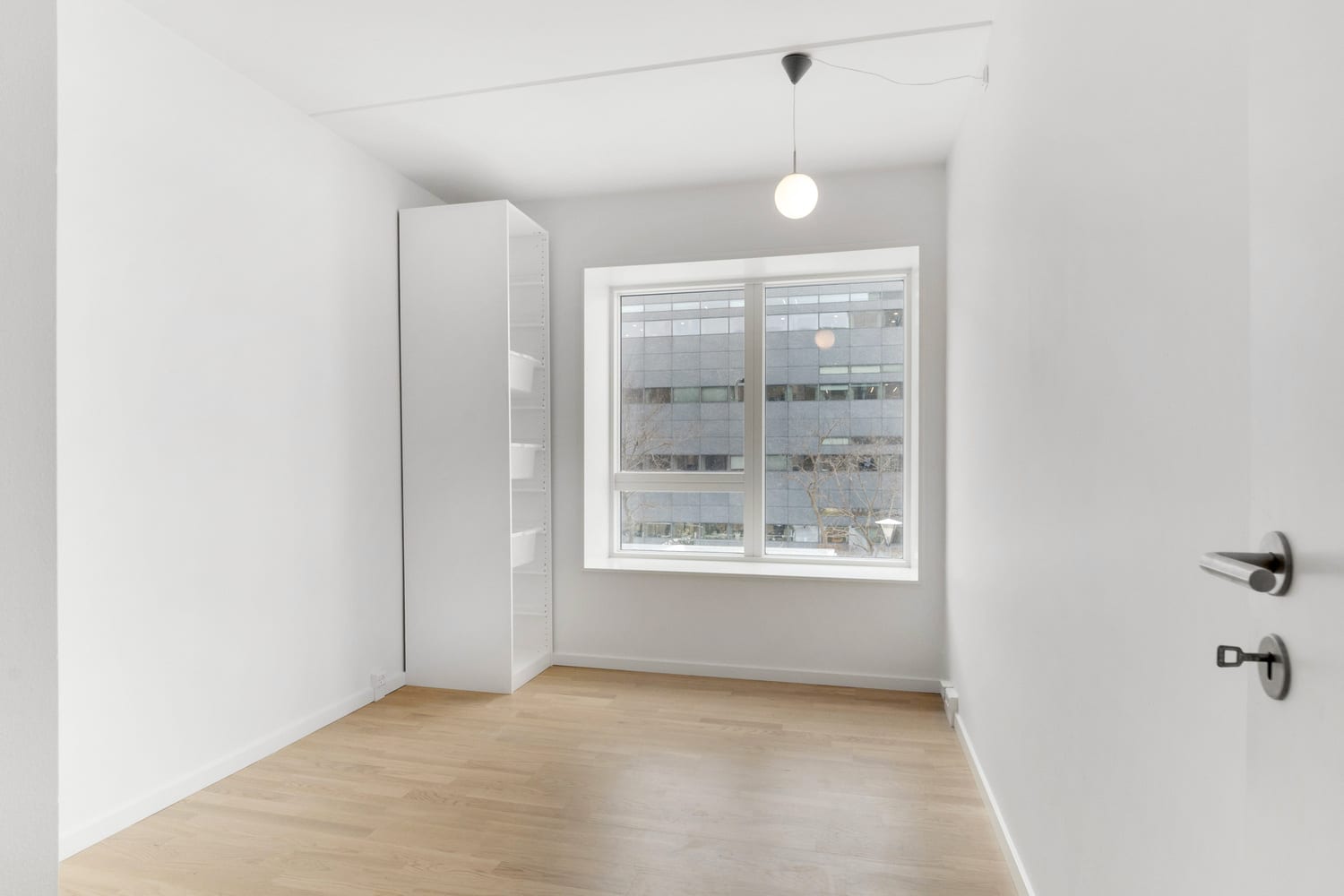 Frederikskaj 2P, 1, tv 2450 København SVZIGNA ORDRE NR. DK100380